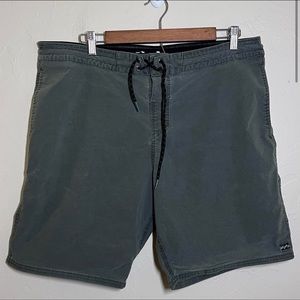 Billabong Boardshorts Size 36